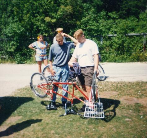 S_1230-BrokenBike.jpg