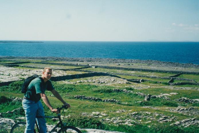 S_01920-EricBike.jpg
