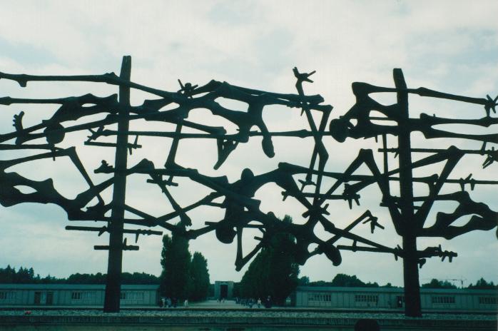 S_04090-Dachau.jpg