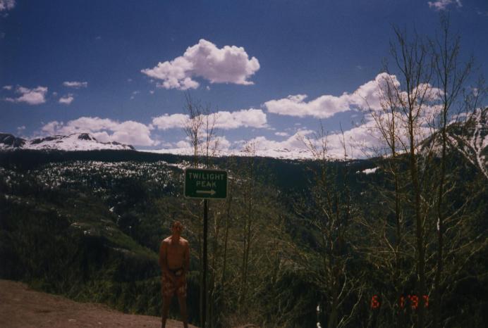 S_4070.jpg