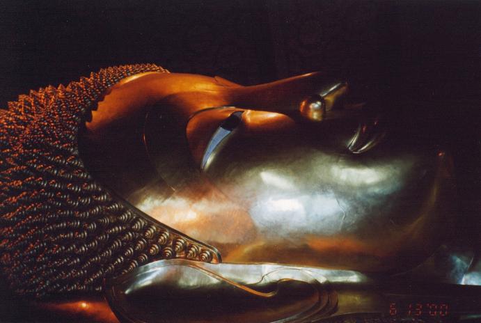 S_00490 - Wat Pho Buddha Laying Down.jpg