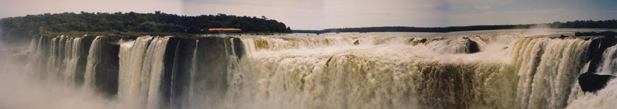 S_IguacuFalls(Cropped).jpg